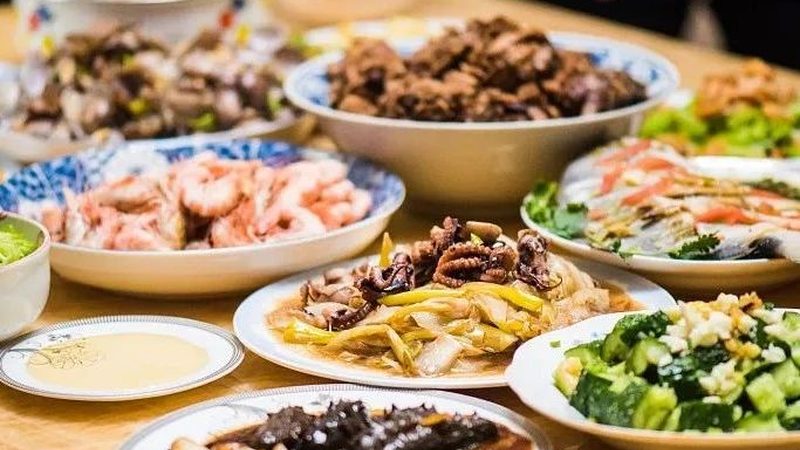 小吃餐饮加盟：如何规避潜在风险，确保投资回报？**