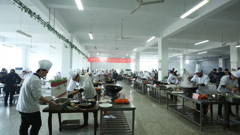 餐饮食材配送：揭秘加盟厂家直销背后的秘密**